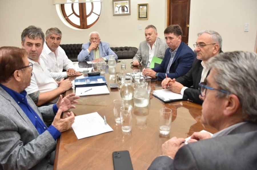 Los senadores del Bloque Justicialista se reunieron con Cococcioni por proyectos de Ley de Seguridad