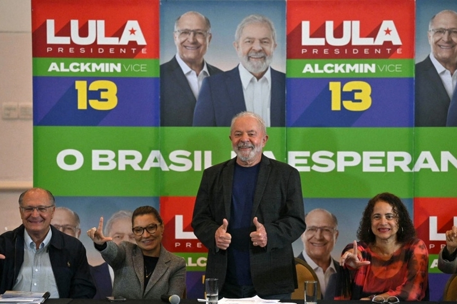 Lula pidió el voto de todos los partidos opositores a Bolsonaro