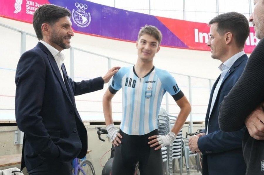 Pullaro en el Invencible Velódromo de Rafaela: “Tenemos un plan que impulsa el deporte y busca generar crecimiento económico y empleo”