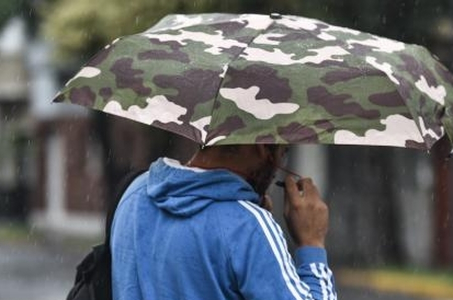 Fin de semana pasado por agua en la ciudad: como estará el tiempo este lunes