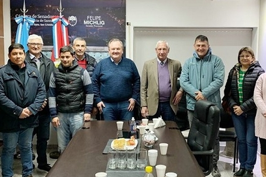 Por agua y cloacas: El senador Michlig se reunió con mandatarios locales para proyectar obras