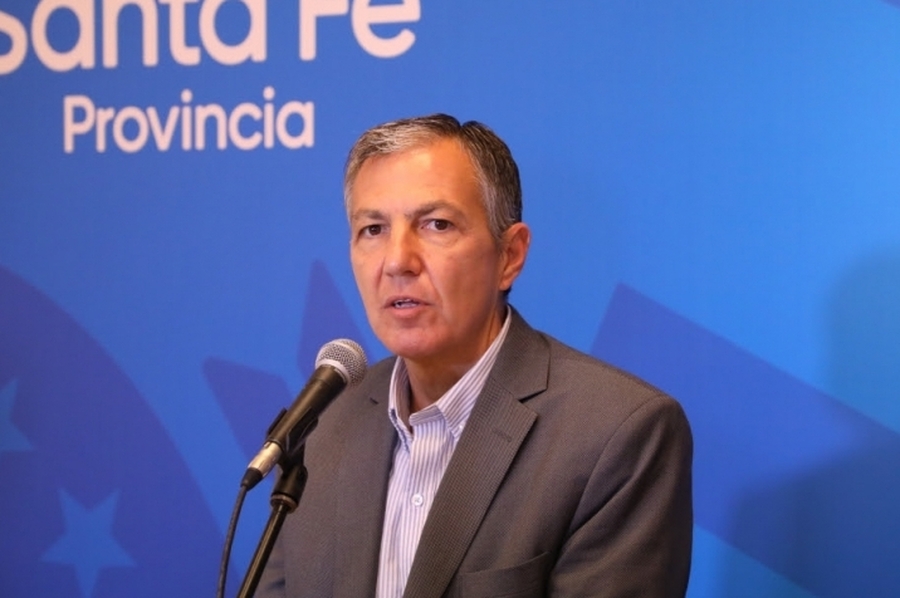 Pusineri explicó en detalle cómo fue el proceso de ingreso de personal a planta permanente en el Estado provincial