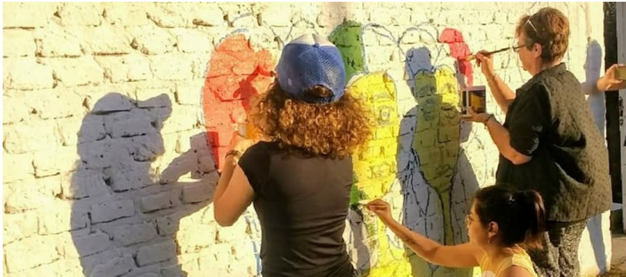 En Esperanza pintaron un mural para erradicar la volencia contra la mujer