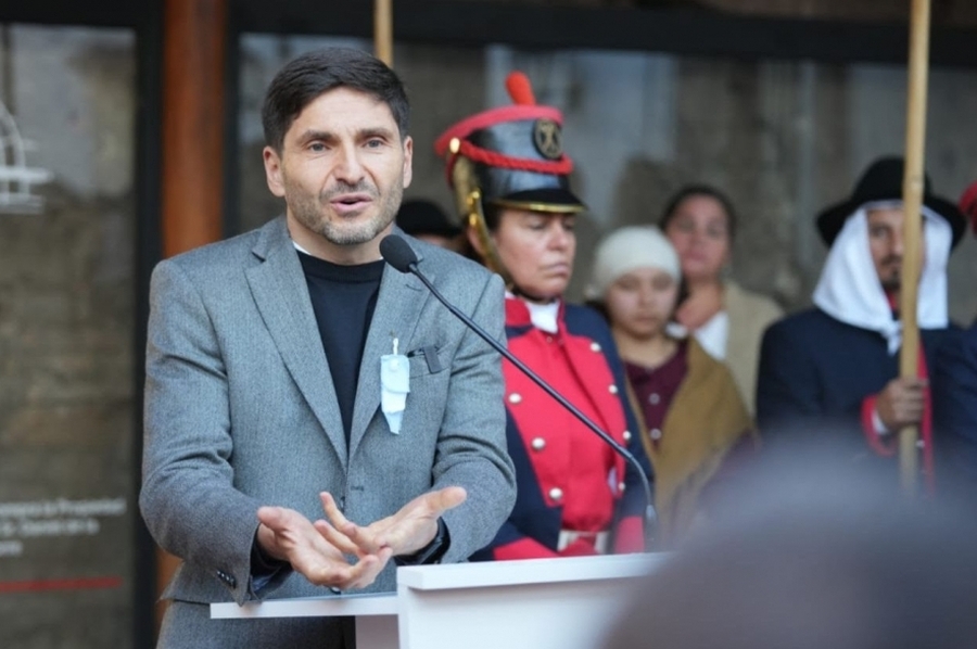 Pullaro pidió reivindicar al Brigadier López y “no dejarnos robar el protagonismo de nuestra historia”