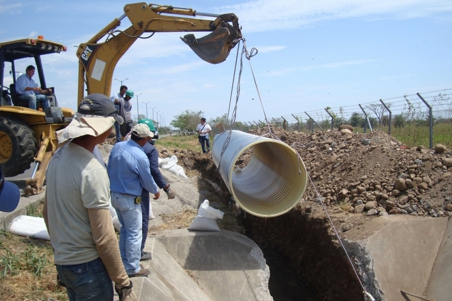 La provincia adjudicó la obra del Acueducto Tostado - Villa Minetti