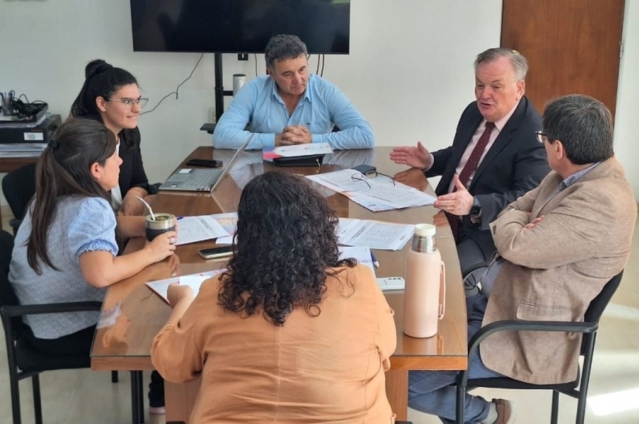 Michlig y González mantuvieron una reunión de trabajo con el Ministro José Goity por temas del Dpto. San Cristóbal