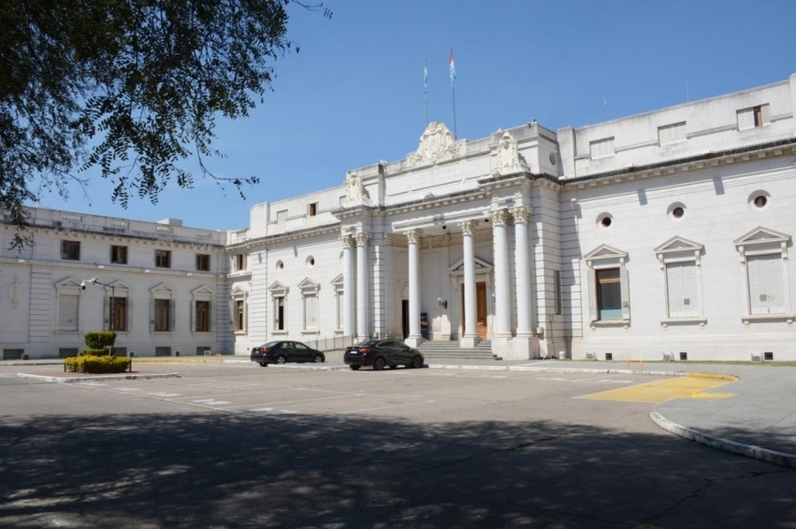 Una delegación de Senadores de California visitará la Cámara de Senadores