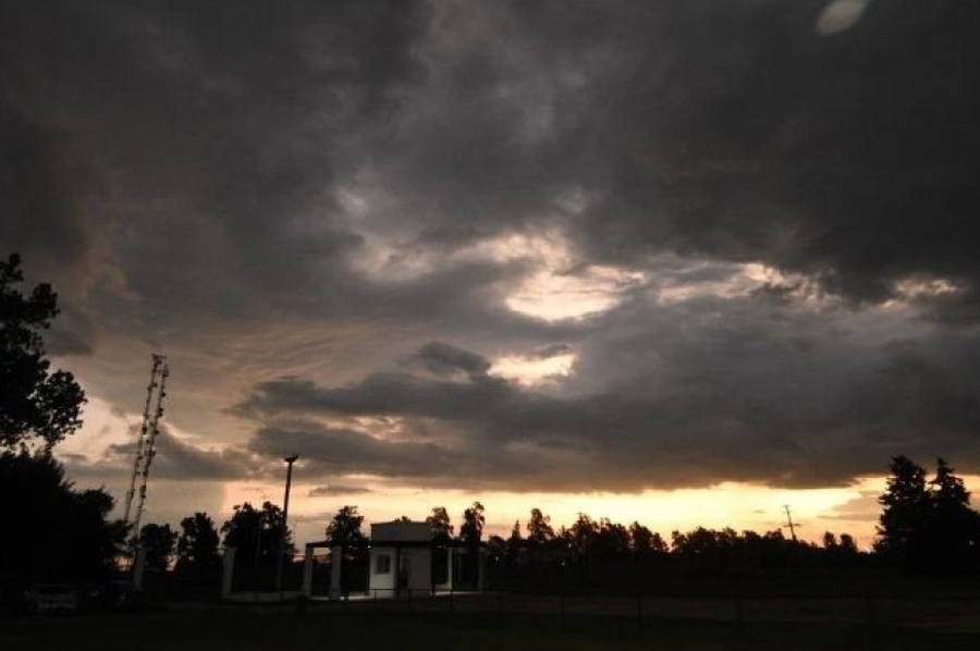 El SMN emitió un alerta naranja por tormentas para Las Colonias y otros departamentos de la región