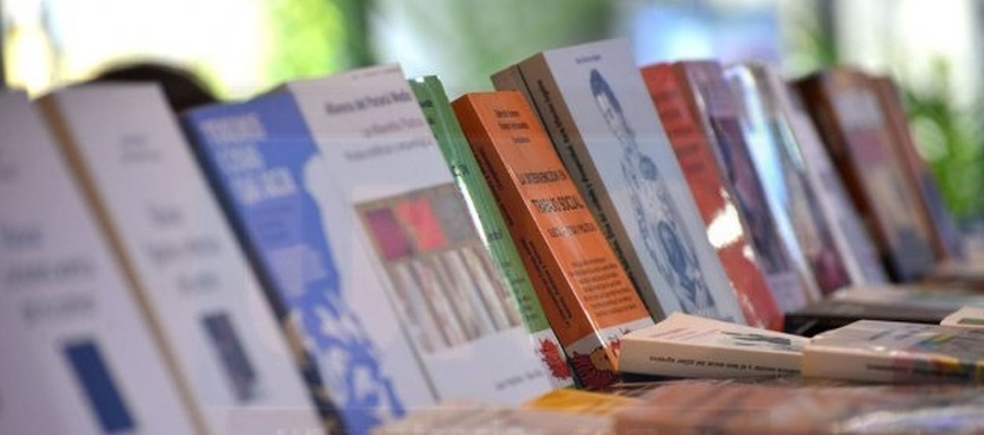 Feria del Libro Nacional y Popular en Santa Fe