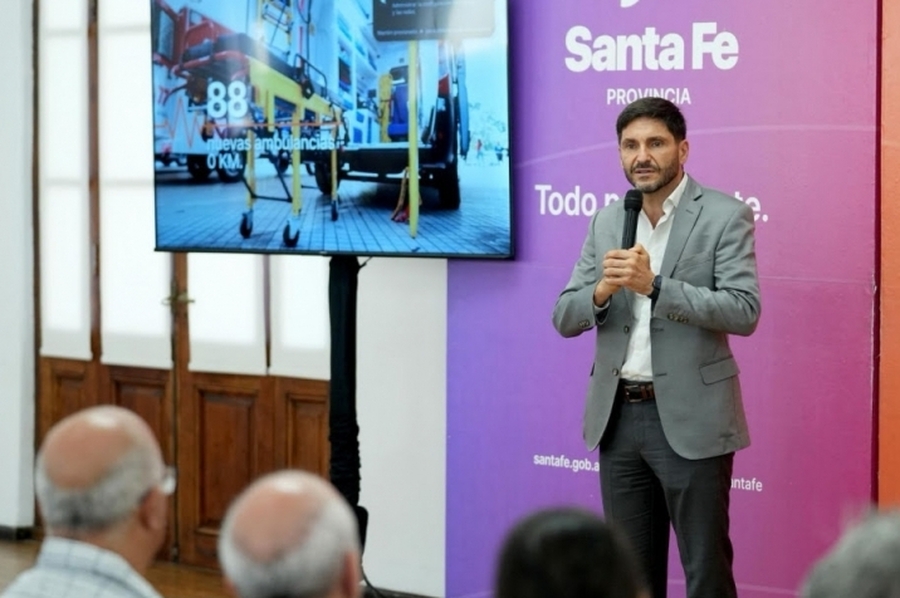 Pullaro impulsa una inversión de casi $ 10.000 millones para sumar 88 ambulancias y fortalecer el sistema de salud pública