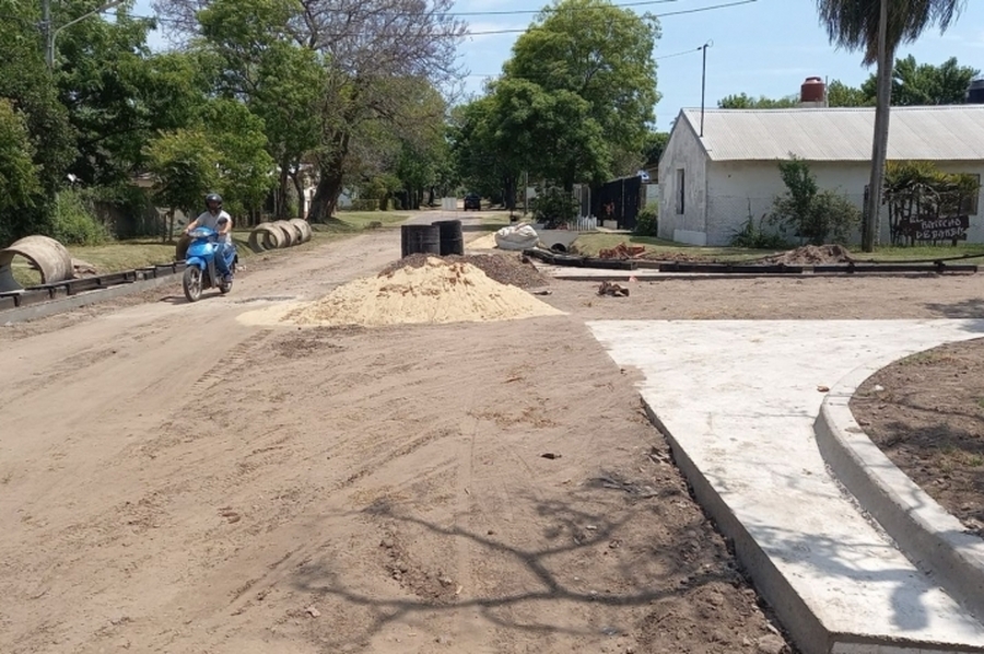 Para potenciar el turismo regional, Provincia y Municipio transforman el Paseo Costanero de Romang