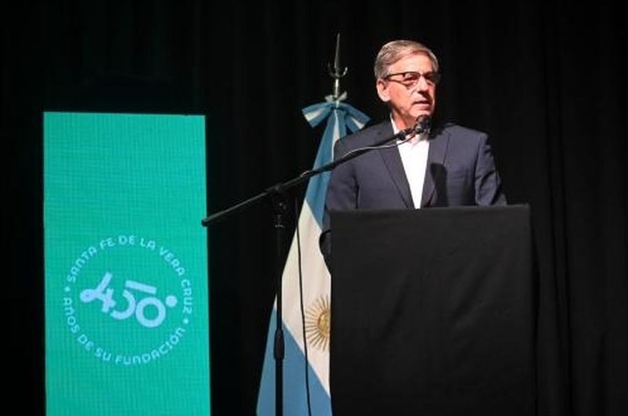 El intendente Jatón viaja a Roma para reunirse con el Papa Francisco