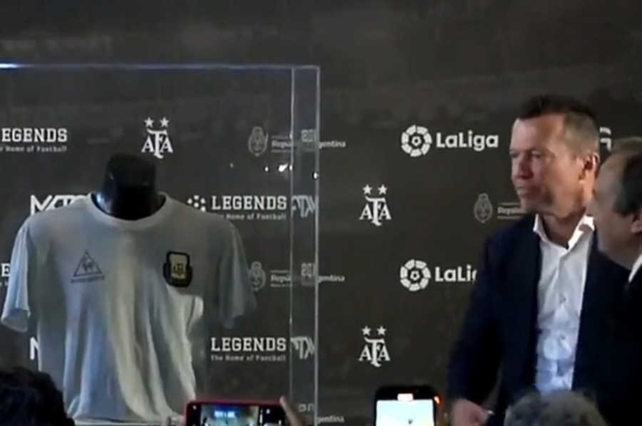 Matthaus entregó la camiseta que Maradona usó en la final de México '86