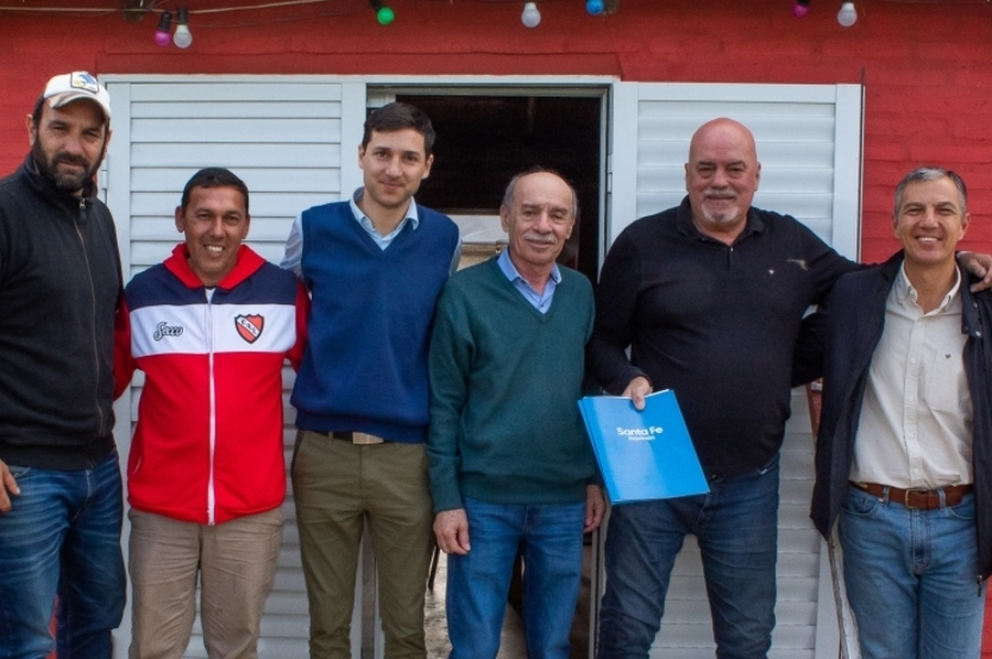 La provincia entregó aportes al Club Independiente de Santo Tomé