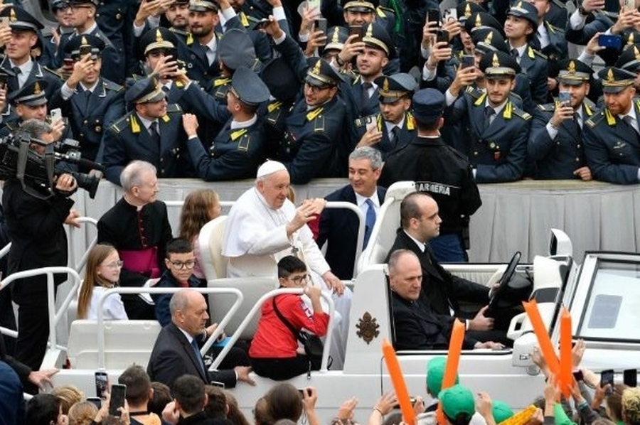 Audiencia general: es necesario predicar el evangelio con valentía y libertad