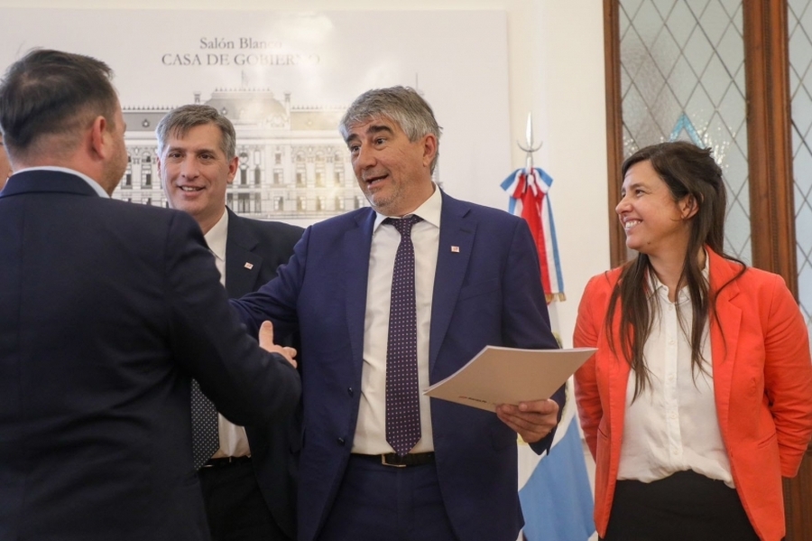 Programa 1000 Aulas: Educación puso en ejecución las primeras 250 aulas