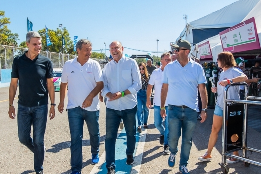 Perotti en el TC2000 en Rafaela: 