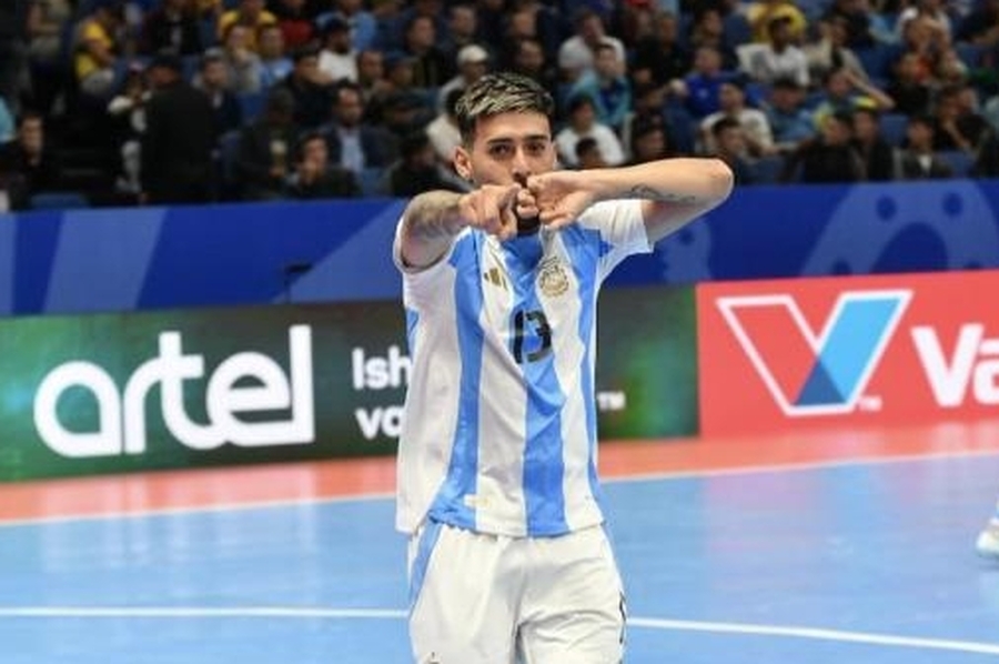 La selección argentina goleó 6-1 a Kazajistán y jugará ante Francia la semifinal del Mundial de futsal