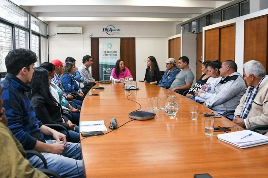 Gonnet presentó a pescadores comerciales y artesanales el proyecto de creación del Área de Manejo Integral en Jaaukanigás