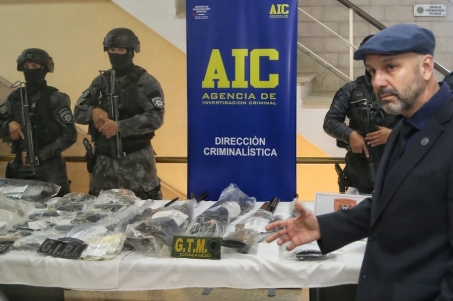 Brilloni brindó detalles sobre armas incautadas en operativos policiales