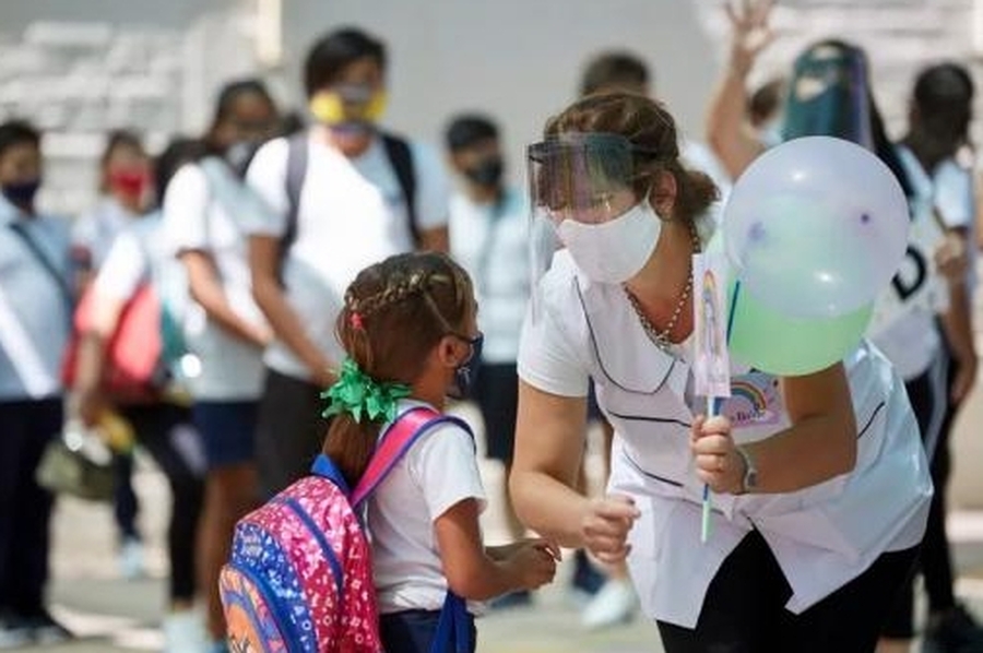 El Gobierno provincial convocó a una paritaria técnica a los docentes para discutir la ampliación de la jornada escolar