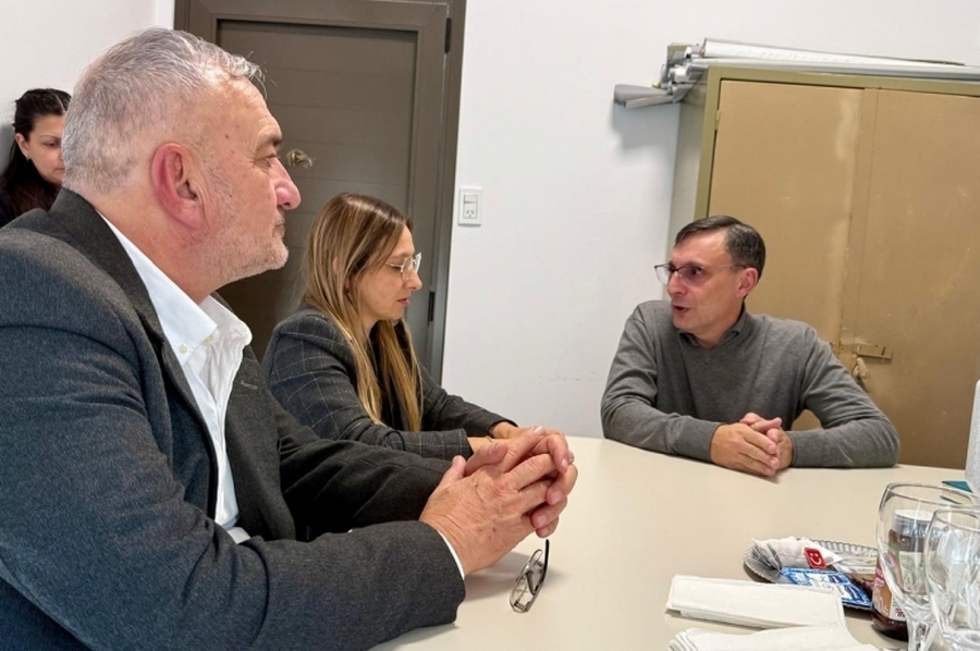 Calvo visitó la Universidad Católica de Santiago del Estero en Rafaela