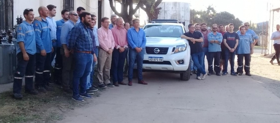Entrega de camionetas para la EPE en el Departamento San Justo