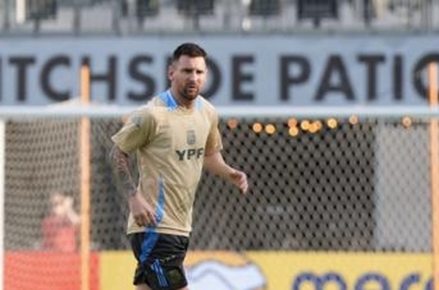 Último ensayo de la Selección Argentina antes de Ecuador: expectativa por Messi y las dudas en el equipo