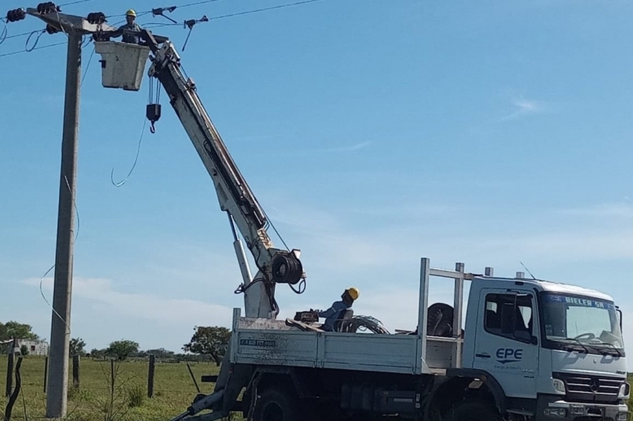Se encuentra en la etapa final la obra eléctrica Florencia – Puerto Piracuá