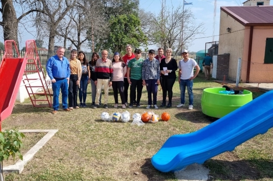 El Senador Felipe Michlig visitó numerosas localidades del departamento San Cristóbal