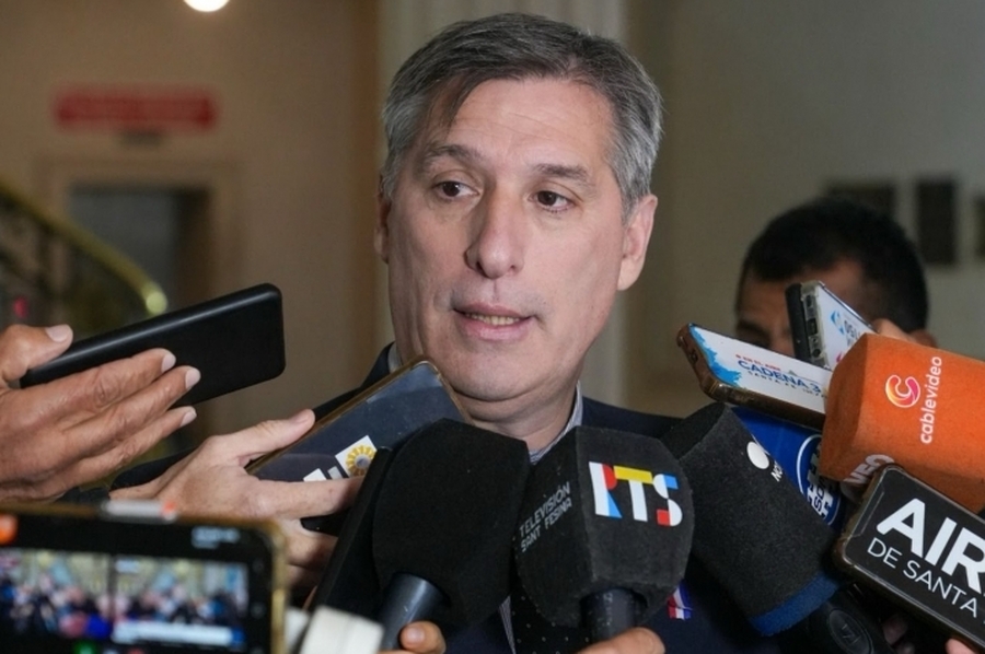El ministro de Economía anunció que este viernes 20 estará disponible el medio aguinaldo