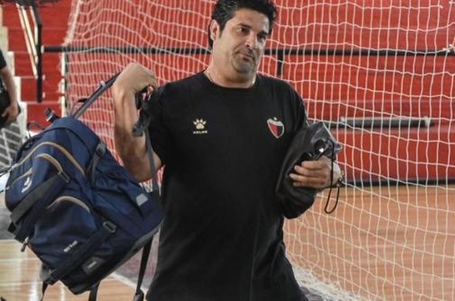 Colón confirmó a Saralegui para iniciar la temporada 2023