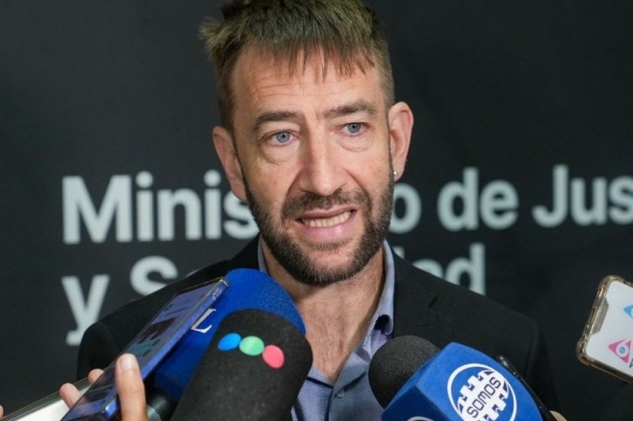 La PDI realizó más de veinte allanamientos en Santa Fe: hubo detenidos y secuestro de armas