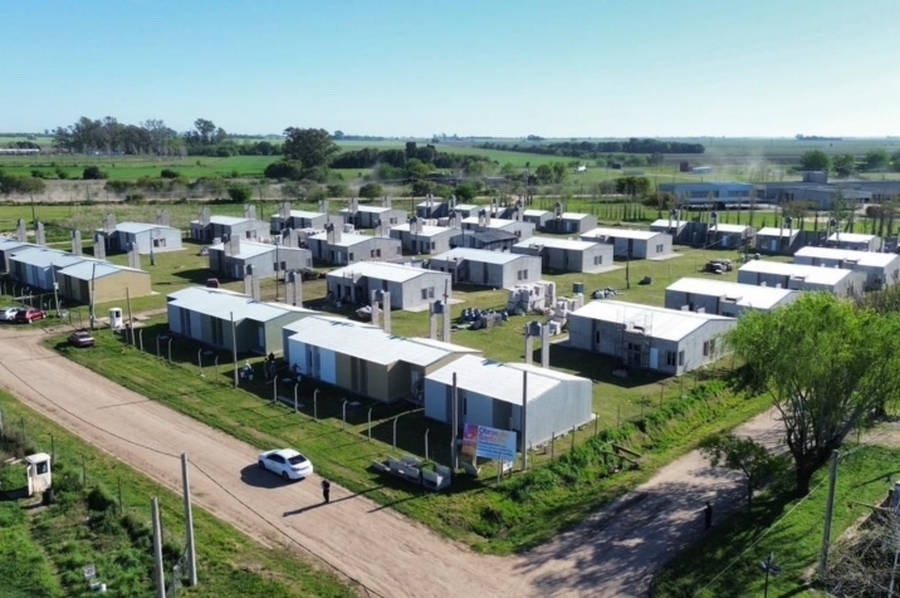 Gálvez: el Gobierno Provincial habilitó la inscripción al sorteo de las 52 viviendas que continuará tras el abandono de Nación