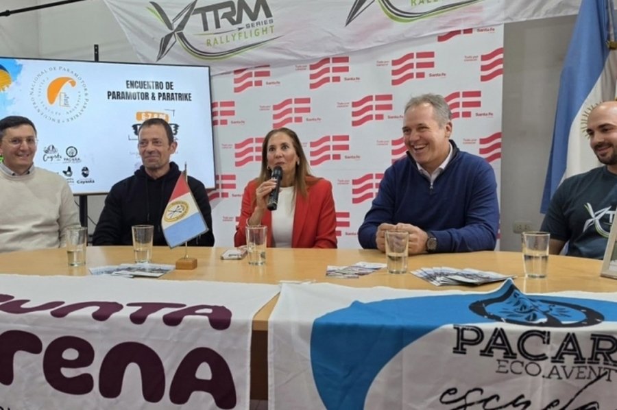 Con respaldo provincial, Cayastá reunirá a pilotos del país y el exterior en un encuentro de parapente con motor