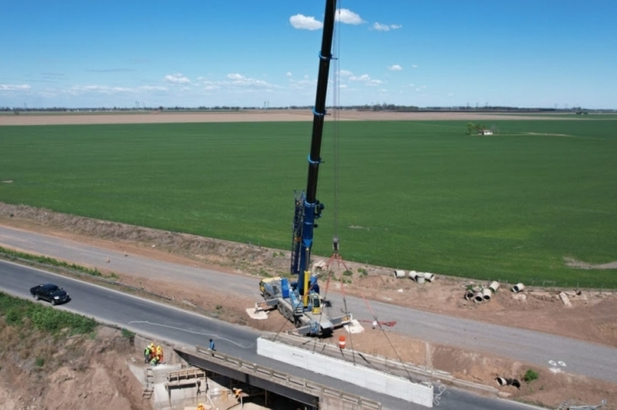 El gobierno de Santa Fe ejecuta inversiones históricas en obras sobre puentes de rutas y caminos provinciales