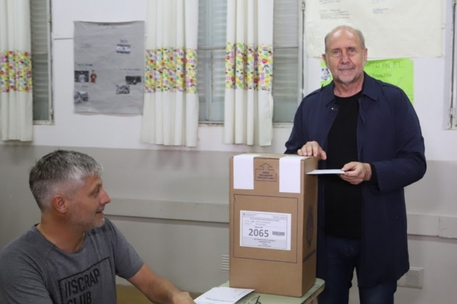 Perotti emitió su voto en Rafaela