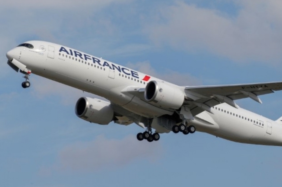 Francia: al menos ocho aeropuertos debieron ser evacuados tras recibir nuevas amenazas de bomba