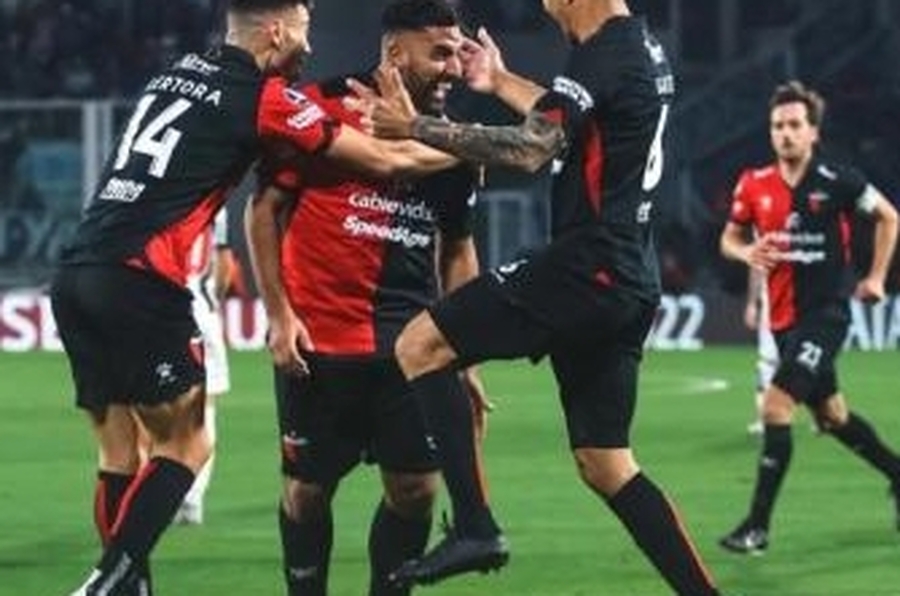Colón: el equipo que pondría Falcioni para el duelo clave ante Talleres
