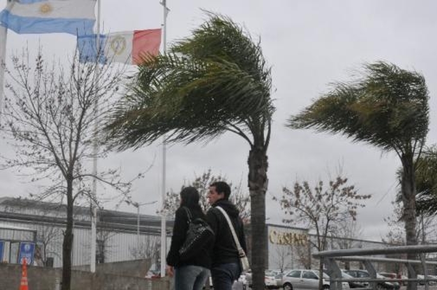 Alertan por vientos del sur con fuertes ráfagas durante esta semana
