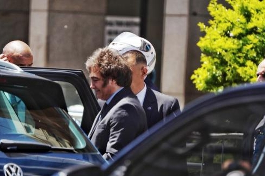 Milei recibe a gobernadores en busca de apoyo para su plan de reformas