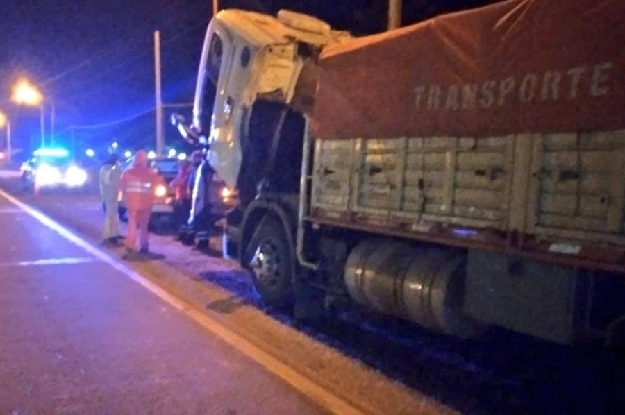 Multan por más de 400 mil pesos a un conductor que intentó evadir un control de cargas