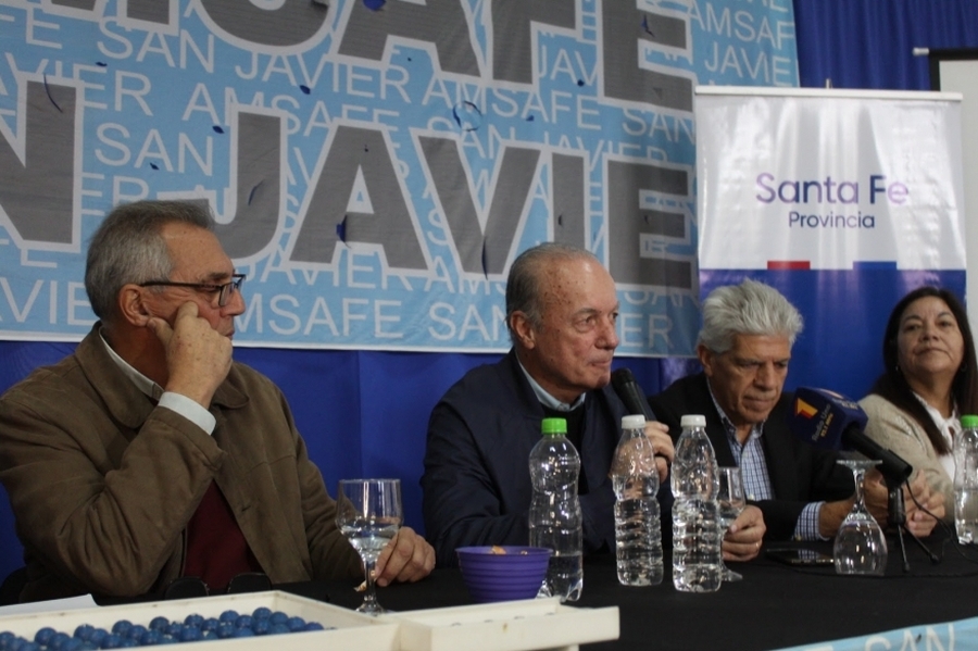 La provincia sorteó 20 viviendas para docentes en San Javier