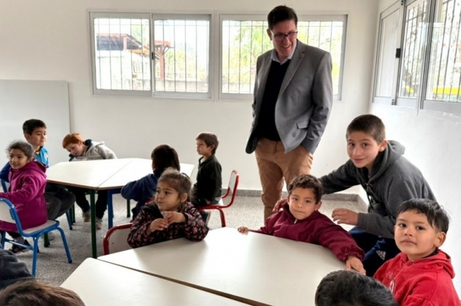 1000 Aulas: inauguran dos nuevos espacios en la escuela Victoriano Montes de Alto Verde