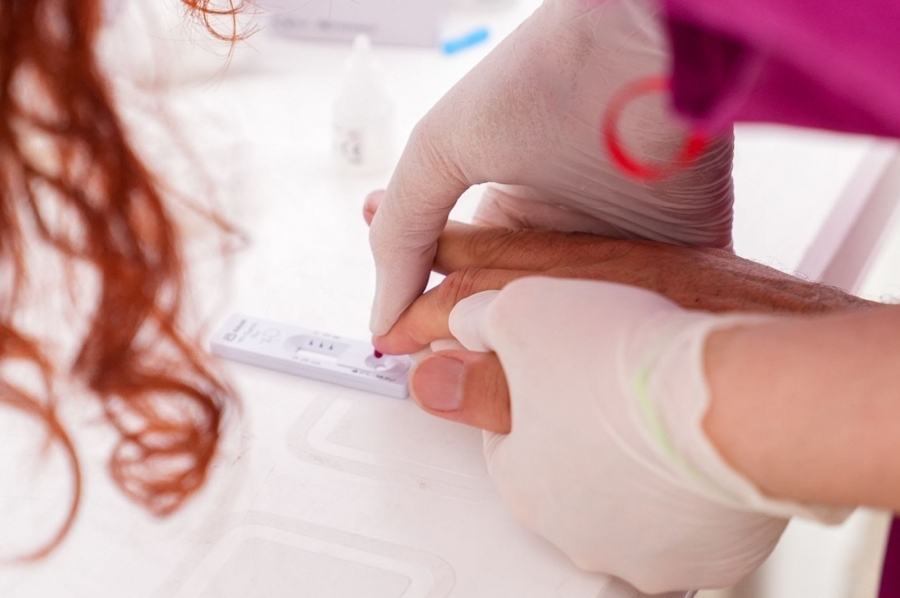 Día de Respuesta al VIH: en dos años, Provincia compró más de 5.100.000 preservativos