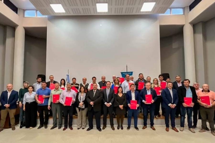 Michlig participó de la firma de convenios para la implementación del Programa de “Fortalecimiento de la Salud Rural” en el Dpto. San Cristóbal