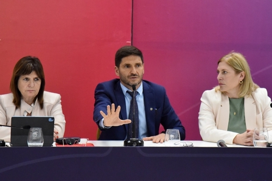 Pullaro: “Hay una determinación inquebrantable de terminar con las mafias en la provincia de Santa Fe”
