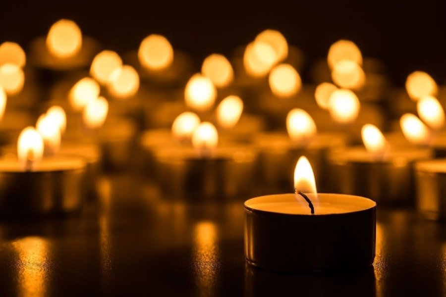 Que la esperanza sea esa llama encendida