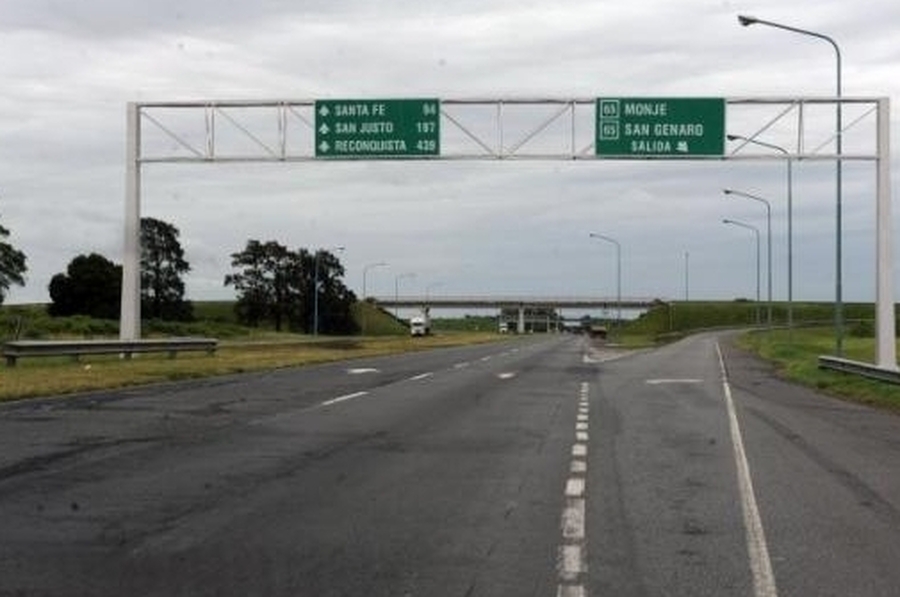 Precipitaciones en el sur, y viento en toda la provincia, complican el tránsito en las primeras horas de la mañana