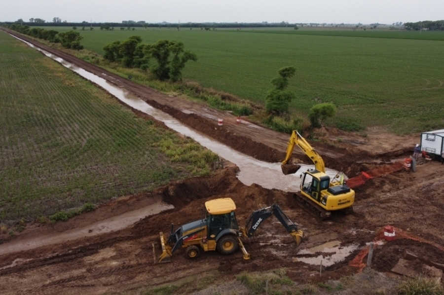 La Provincia licita las obras de readecuación del canal interlagos en el departamento Vera